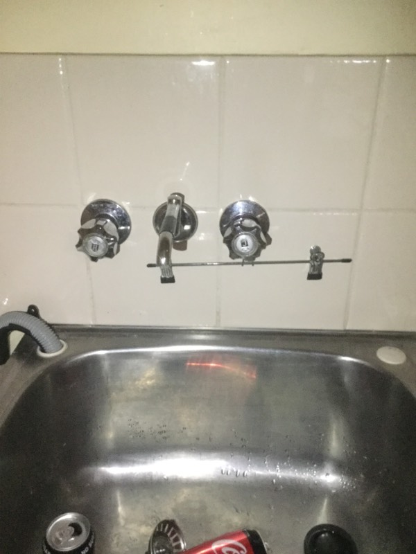 Arana Hills Tap Broken 